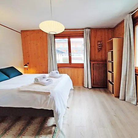 Edelweiss 2 Apartment *